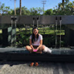 Meet your Posher, Kelli